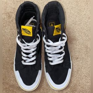 THE NATIONAL GEOGRAPHIC VANS